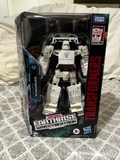 Transformers RUNAMUCK Earthrise War For Cybertron Hasbro NIB