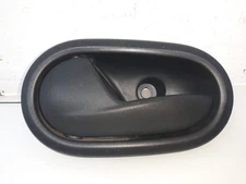 806717698R FRONT LEFT INNER HANDLE / 806717698R / 806717698R / 1359411 FOR DAC
