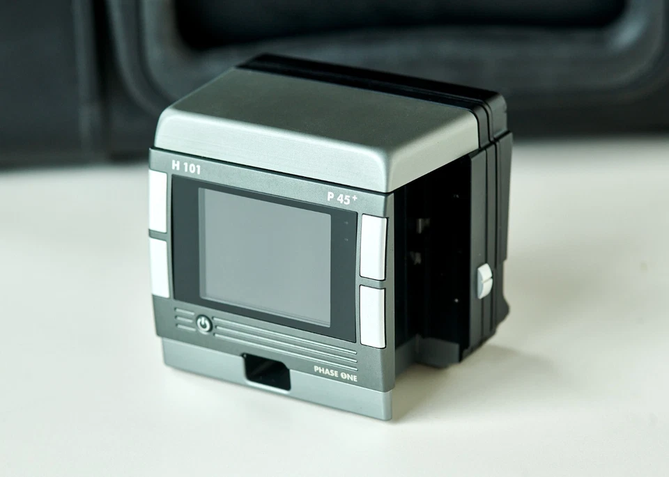 Phase One P45+ Digital Back for Hasselblad H - *EXTRAS* - *Excellent* - Image 2 of 4