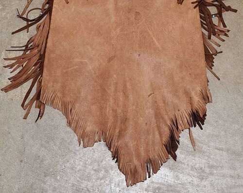 Falda nativa americana de gamuza de cuero Buckskin vintage hecha a mano cuentas con flecos - Imagen 3 de 14