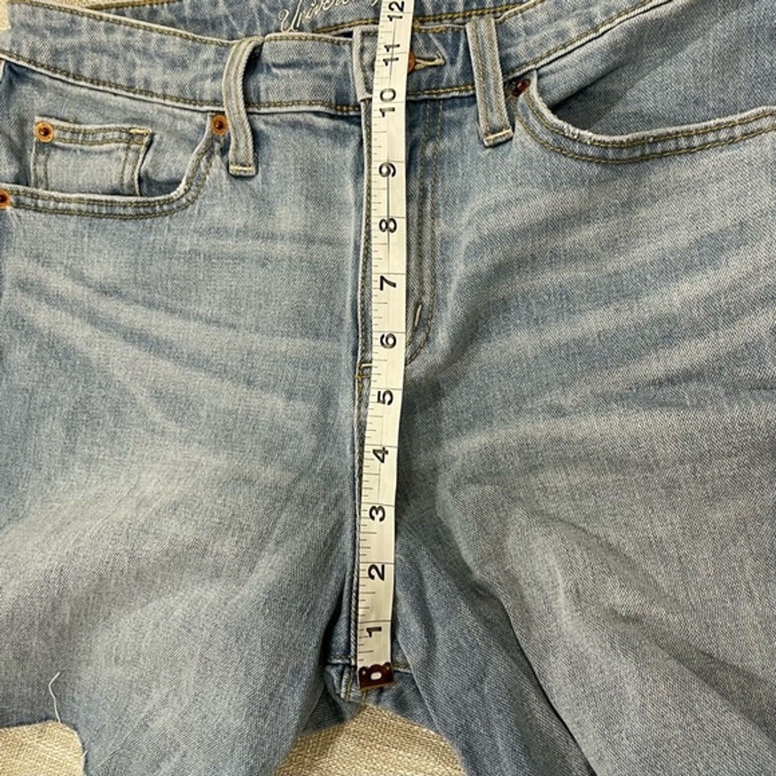 Universal Thread Light Wash Cotton Boyfriend Cuto… - image 9