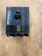 SQUARE D QO 30 AMP 3 POLE CIRCUIT BREAKER SNAP-IN 240 VAC 10kA