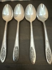 Oneida Lady Stuart 1949 Vintage Silverplate Wm A Rogers 6" Teaspoon