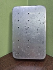 Vintage Perrine #91 aluminum  FLY BOX with plastic inner "separating" lid Read