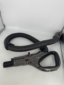 Shark Bodenstaubsauger Ersatzteile Griff + Schlauch funktionstüchtig NV681UKT 40