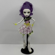 Monster High Doll Spectra Vondergeist Ghoul Sports Yellow Tennis EUC