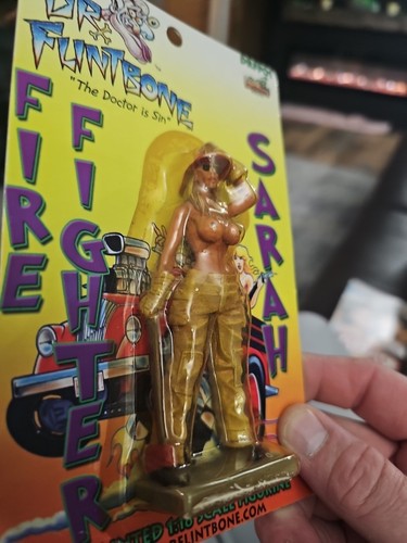 Jimmy Flintstone FireFighter Sarah #DRFP01 Dr Flintbone 1:18 Figure NOS ~ JS-16 - Picture 5 of 8