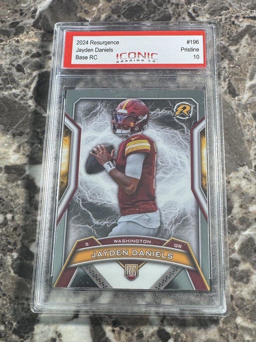2024 Topps Resurgence - Rookies Jayden Daniels #196 (RC) for