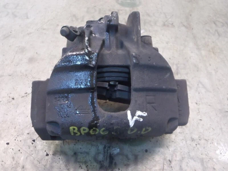BREMSSATTEL VORN RECHTS / 13361660 FÜR MG SERIE 75 RJ 2.0 KV6 