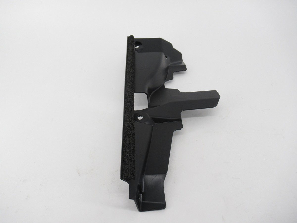 とぉくん121 Genuine OEM Honda 71114-TK8-A00 Passenger RH Front Air Guide