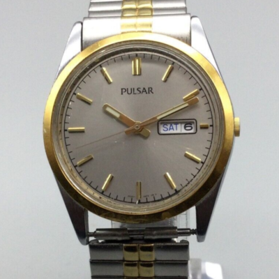 Vtg Pulsar Watch Men 35mm Silver Gold Tone VX33-0AB0 Day Date New
