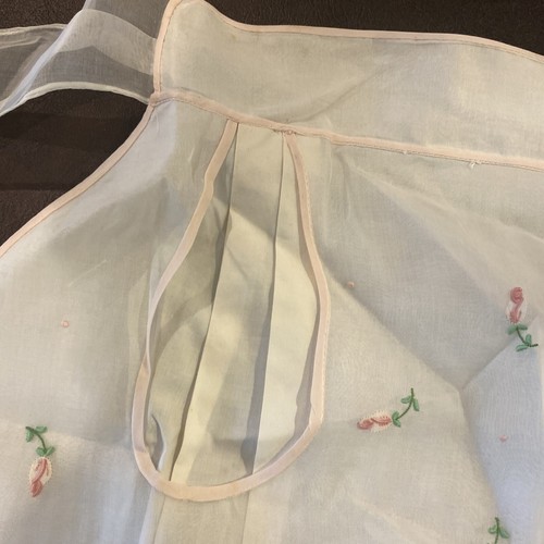Vintage APRON Embroidered Pastel FLOWERS Pink Piping NEW Organza BergdorfGoodman - Picture 12 of 12