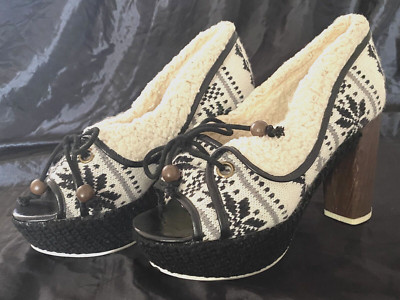 Schuhe Pumps Irregular Choice NEU schwarz Plateau Fell EU39 US9 UK6 shoes black