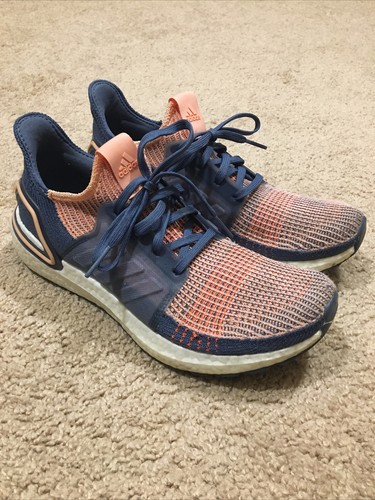 ultraboost blue pink