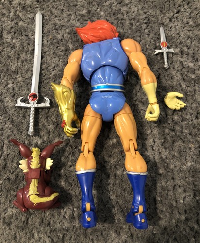 Lion O & Snarf Action Figure Bandai Thundercats Classics 8 Inch 2011 COMPLETE - Picture 2 of 4