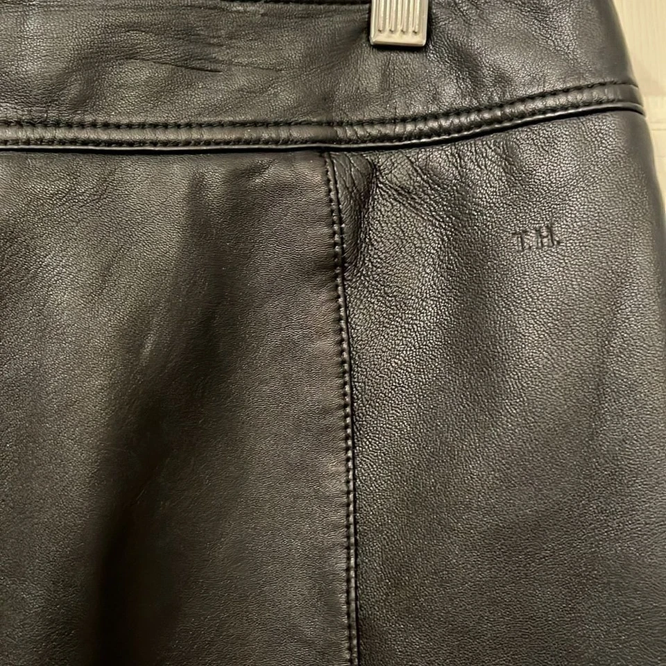 Vintage Tommy Hilfiger Black Knee Length Soft Leather Skirt Sz 12 Back Slit Hem - Image 3 of 4