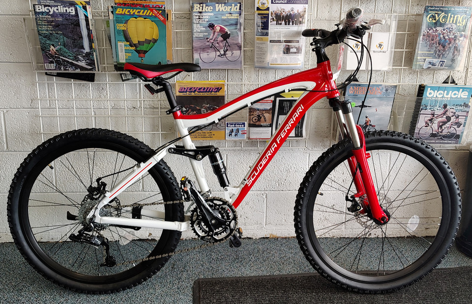 Ferrari Full Suspension Mountain Bike Medium