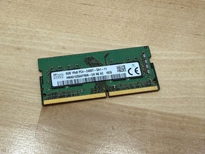 SK Hynix HMA81GS6AFR8N 8GB DDR4-2400 RAM Speicher, 1 Modul