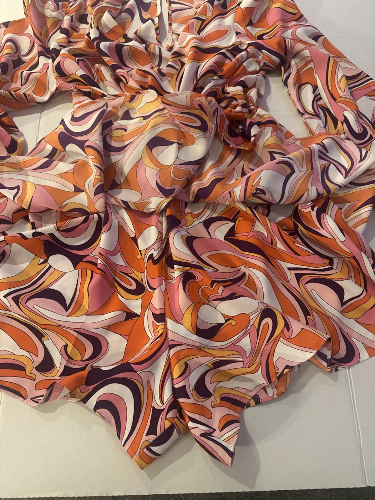 EXPRESS Psychedelic Abstract Print Long Sleeve SK… - image 14