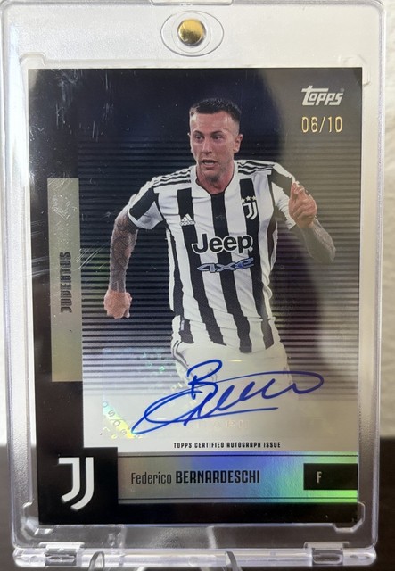 Federico Bernardeschi Autograph /10  Topps Team Set Juventus Turin 2025/26