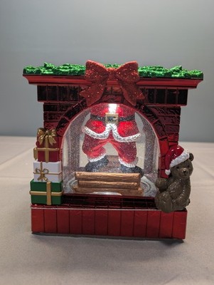 Bath Body Works Light Up Water Globe Santa Fireplace Candle Holder Christmas