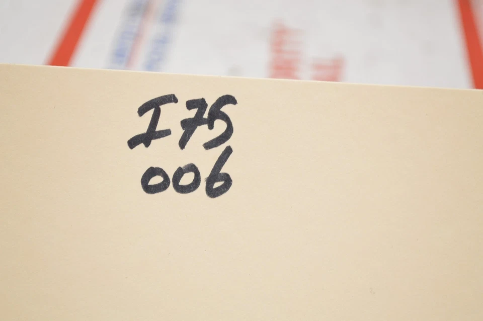 Unidad de módulo de control del motor Honda CR-V CRV 37820-5LA-B61 2016 16 Ecm I75 006 Foto 3 de 3