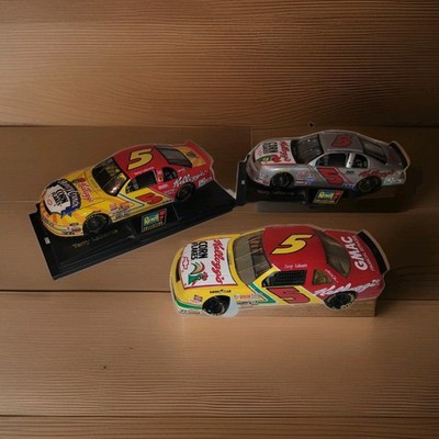 1999 DieCast 1:24 Revell Collection Terry Labonte #5 Kellogg's Corn Flakes Lot 3