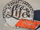 LIFE ~ FORMFIT CREATION ~ BRAS•GIRDLES•FOUNDATIONS ~ DISPLAY SIGN ~ VINTAGE! — photo 2