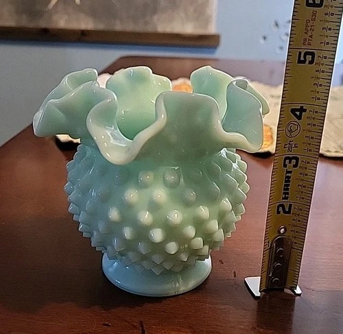Fenton Mint Green Milk Glass Vase