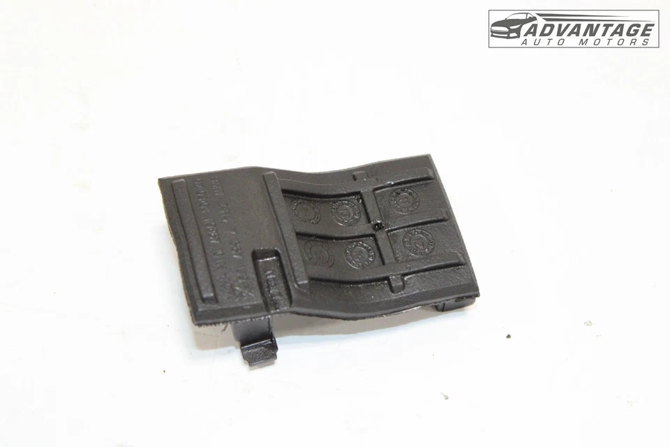2015-2016 BMW M235I XDRIVE AUTOMATIC TRANSMISSION GEAR BOX COVER PLUG CAP OEM - Image 4 of 4