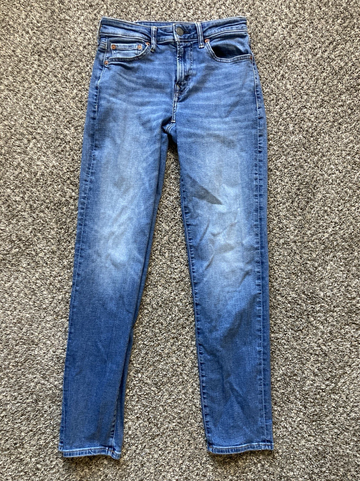Picture 1 of 11