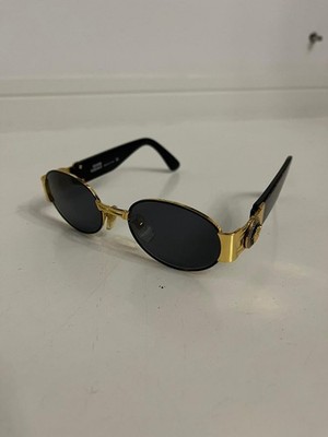 Gianni Versace Mod. S71 Col. 09M Sunglasses Black Gold Medusa - without case