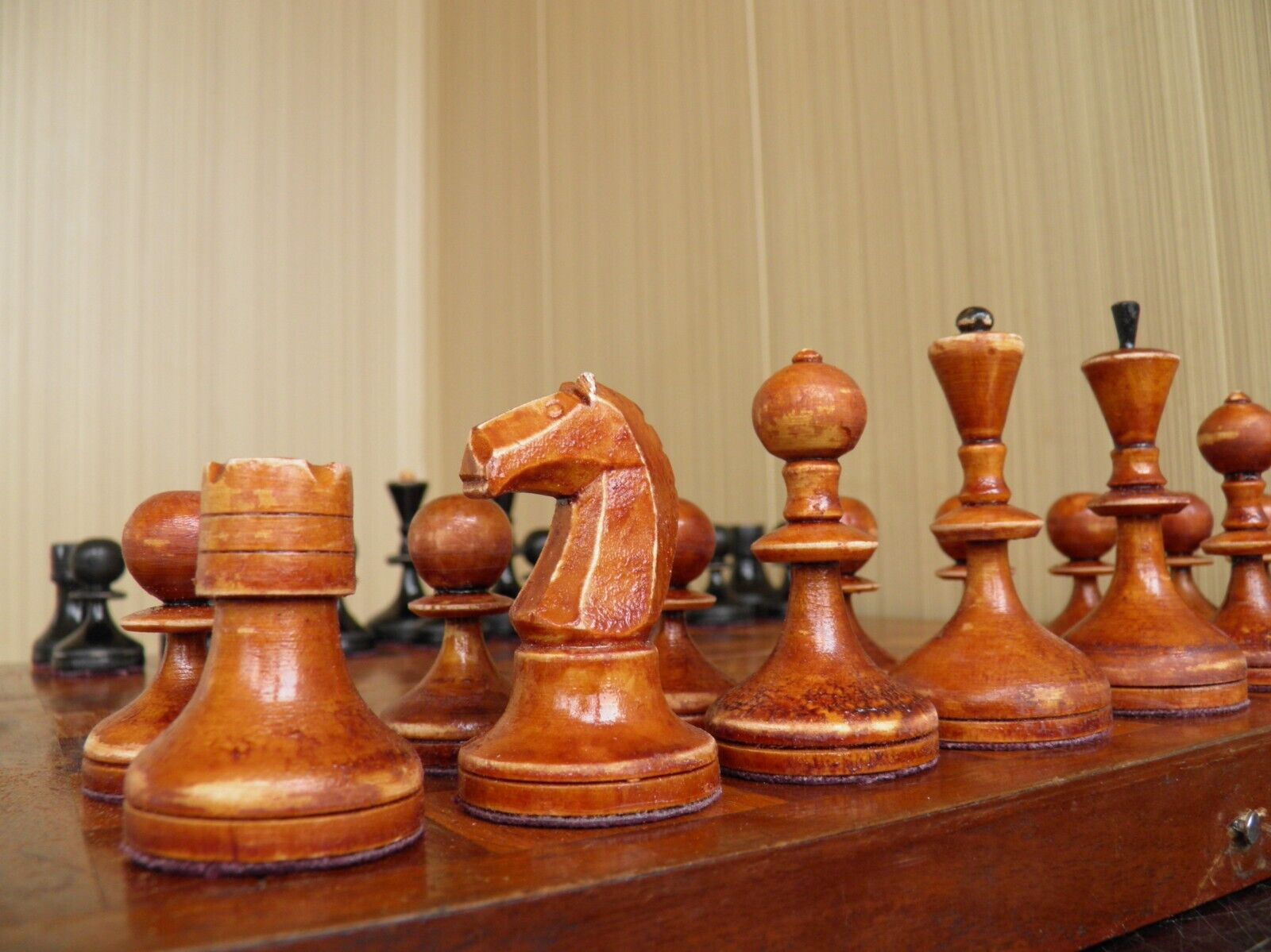 60+ Open Chess Board With Chess Wooden Pieces Stock Photos