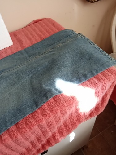 Faded Glory Boy's Bootcut Blue Jeans With Belt Size 16 NWT Slightly Distressed - Picture 7 of 11