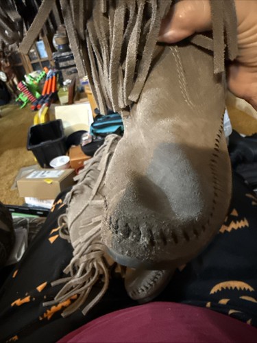 Minne Tonka Fringe Boots - Picture 9 of 24