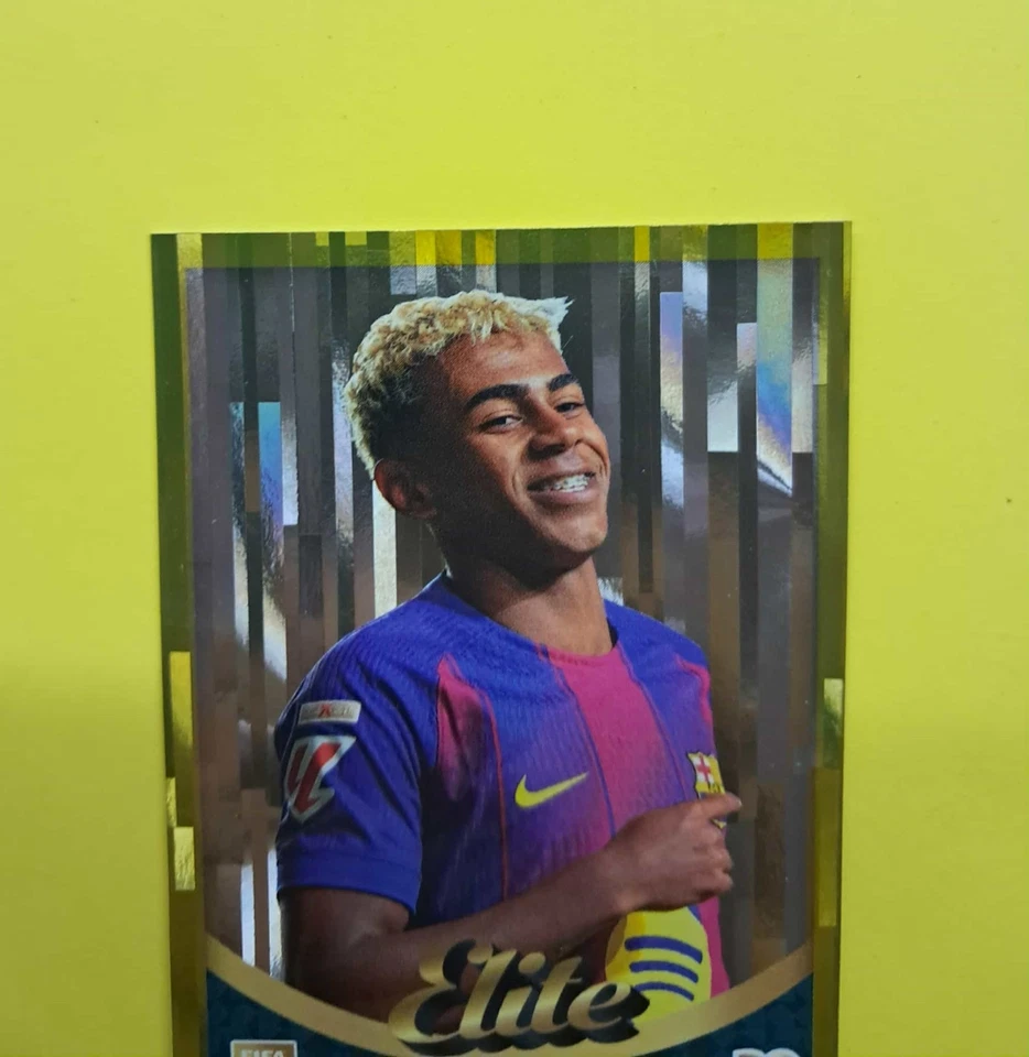 Pegatina Paralela Lamine Yamal Gold ELITE PANINI FIFA 365 2026 Foto 4 de 4