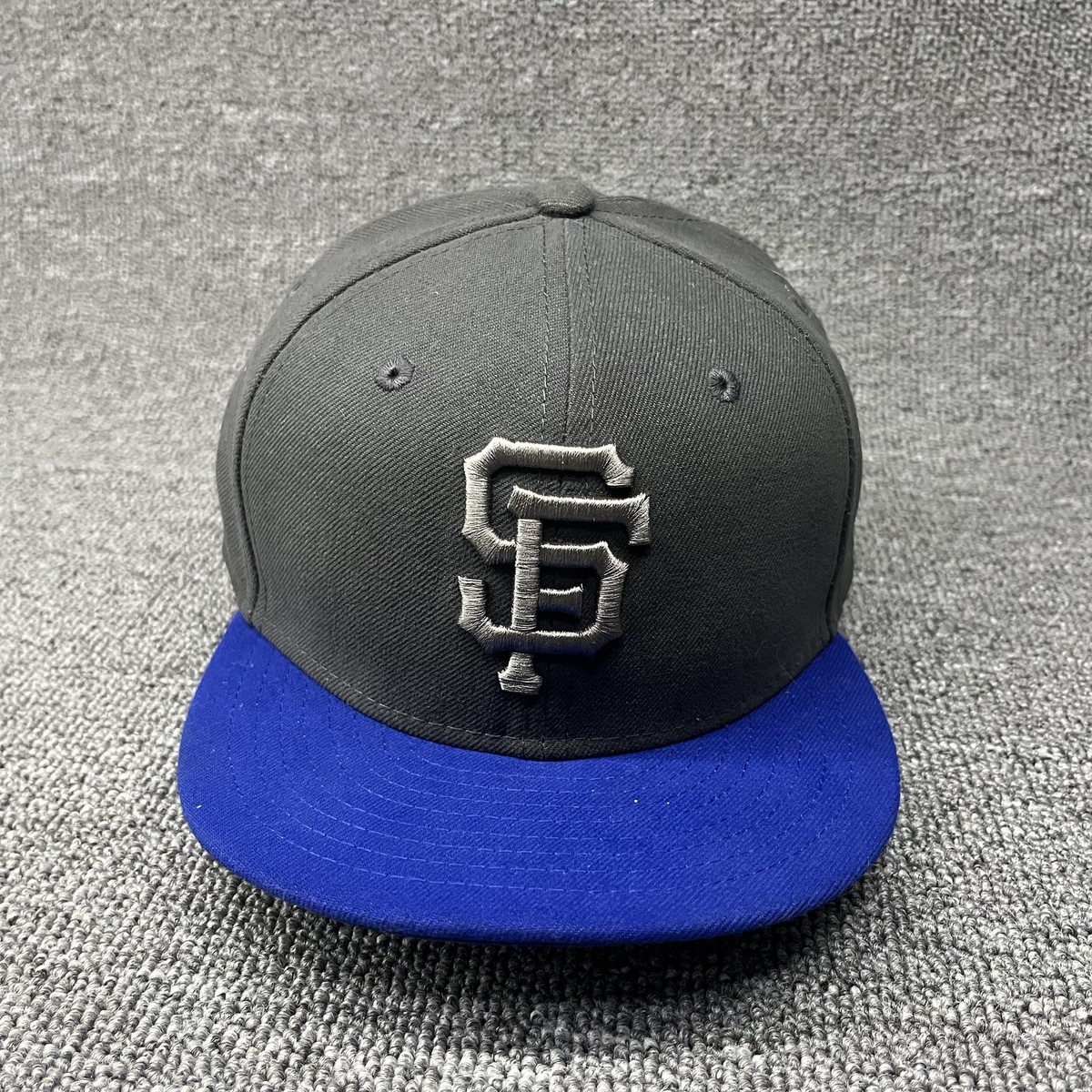 New Era 59FIFTY SF Giants Pop Tonal Fitted Hat Black Royal Blue Size 6 7/8 Kids