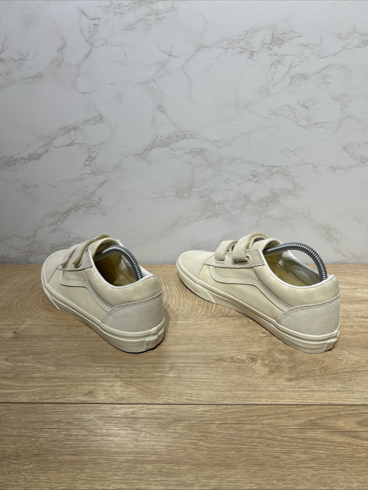 Vans Big Kids' Old Skool V Checkerboard Casual Skate Sneakers 507698 Sz 6.5 New thumbnail 8