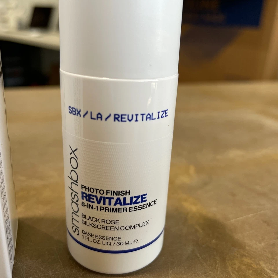 Smashbox Photo Finish Revitalize 8-in-1 Primer Essence 1oz *New in Box* - Image 3 of 3