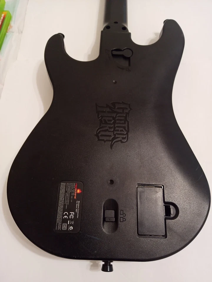 Xbox 360 Guitar Hero Sunburst Wireless Controller Bundle W/ 6  Games Strap Works - Image 4 of 4