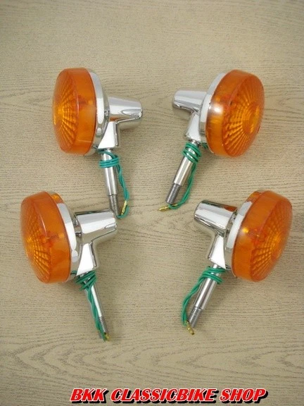 Señal de giro delantera y trasera SUZUKI TS100 TS125 TS185 TS250 TS400 TC100 TC125 Foto 3 de 4