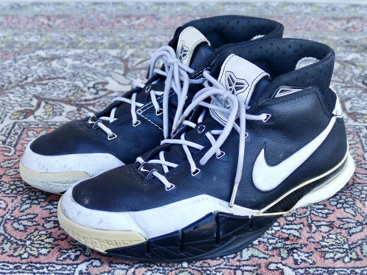 Kobe 1 black and best sale white
