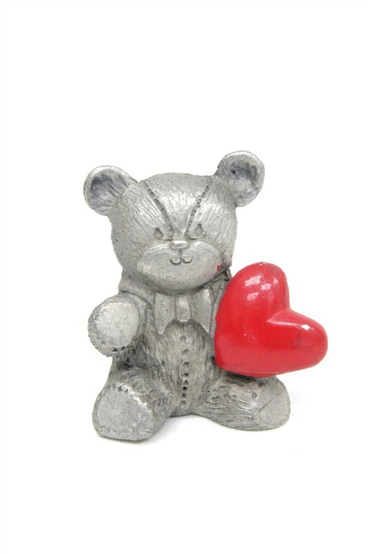 Authentic SPOONTIQUES P231 Teddy Bear w Red Enameled Heart Pewter Mini Figurine