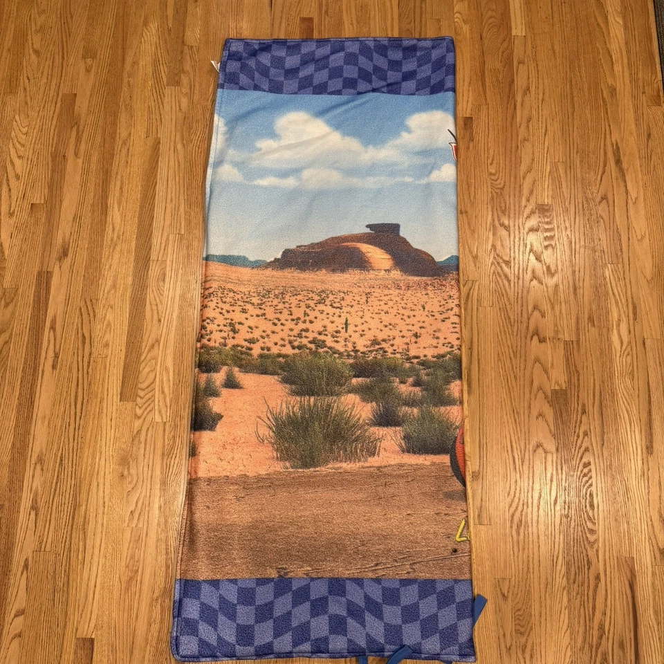 Saco de dormir polar tamaño niño Disney Pixar Cars Lightning McQueen & Tow Mater Foto 4 de 4