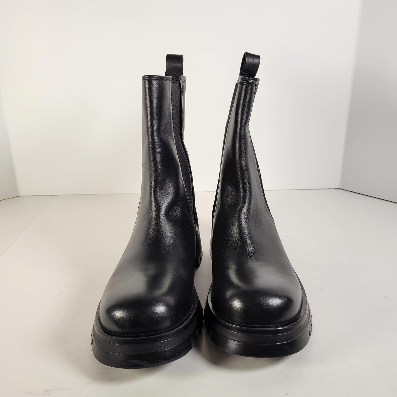 ZARA Black Leather Lug Sole Chelsea Ankle Boots Women Size 8 US / 39 EU