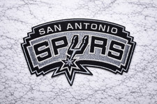 SAN ANTONIO SPURS RETRO LOGO NBA EMBROIDERED IRON ON PATCH 3.5