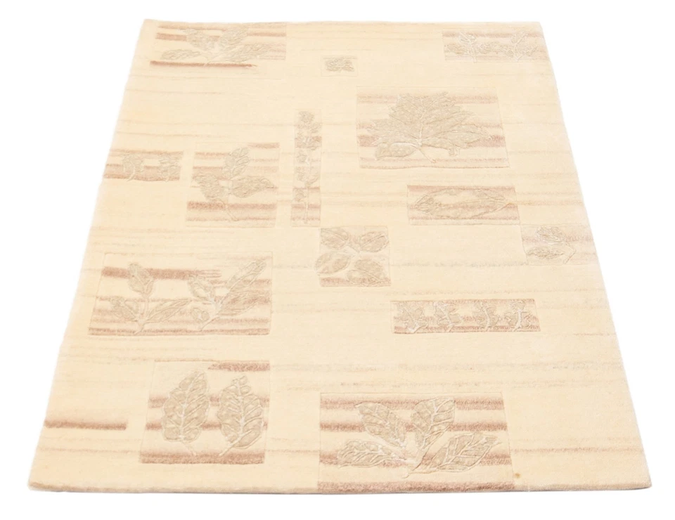 Traditional Hand-knotted Oriental Carpet 3'7" x 5'5" Wool/Silk Area Rug - Image 3 of 4