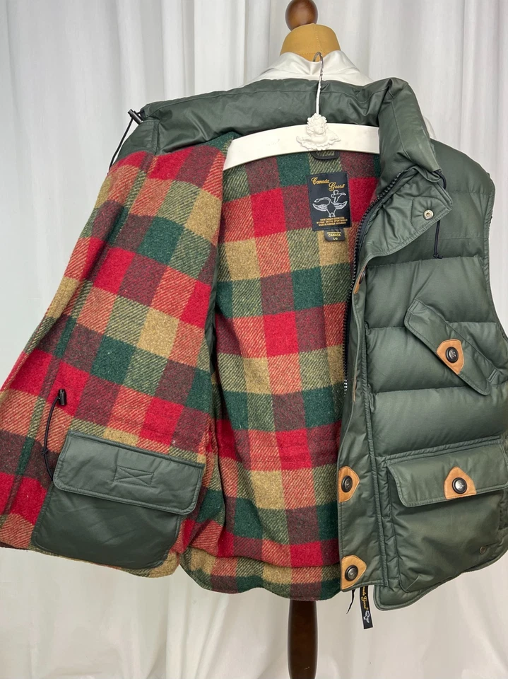 CANADA GOOSE Vintage Early 2000`s Full-Zip Waxed Cotton Puffer Down Vest Large - Image 2 of 4