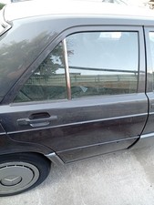 Porte arrière et accessoires Mercedes 190