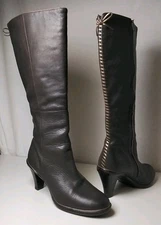 Sofft Women’s Sz 9.5 Dark Brown Leather Lace Up Back Detail Side Zip Knee Boots